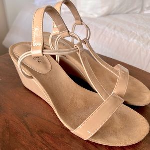 STYLE & CO. Mulan Wedge Sandals, Size 8